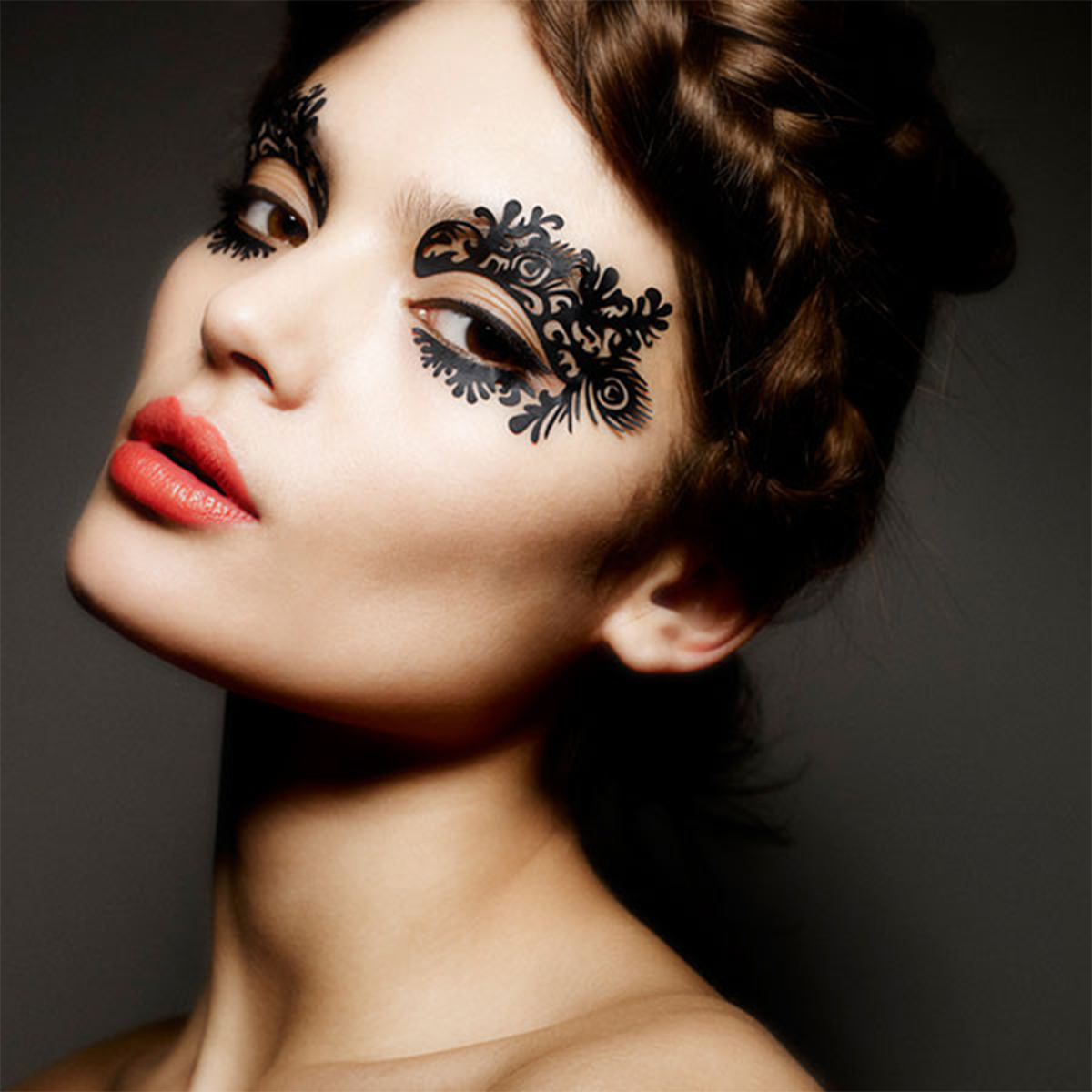 Image of Burlesque / Face Lace by Phyllis Cohen