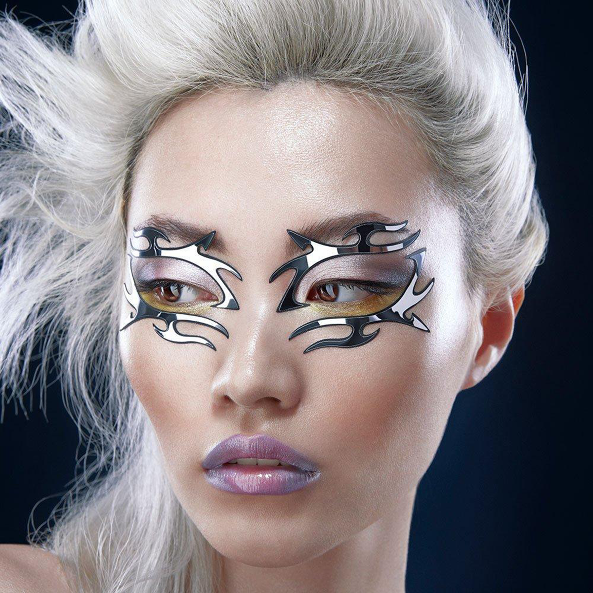 Image of Chromantic / Face Lace by Phyllis Cohen