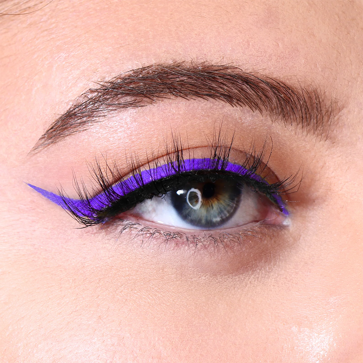 Image of Eye Catching Dip Liner 5, Purple