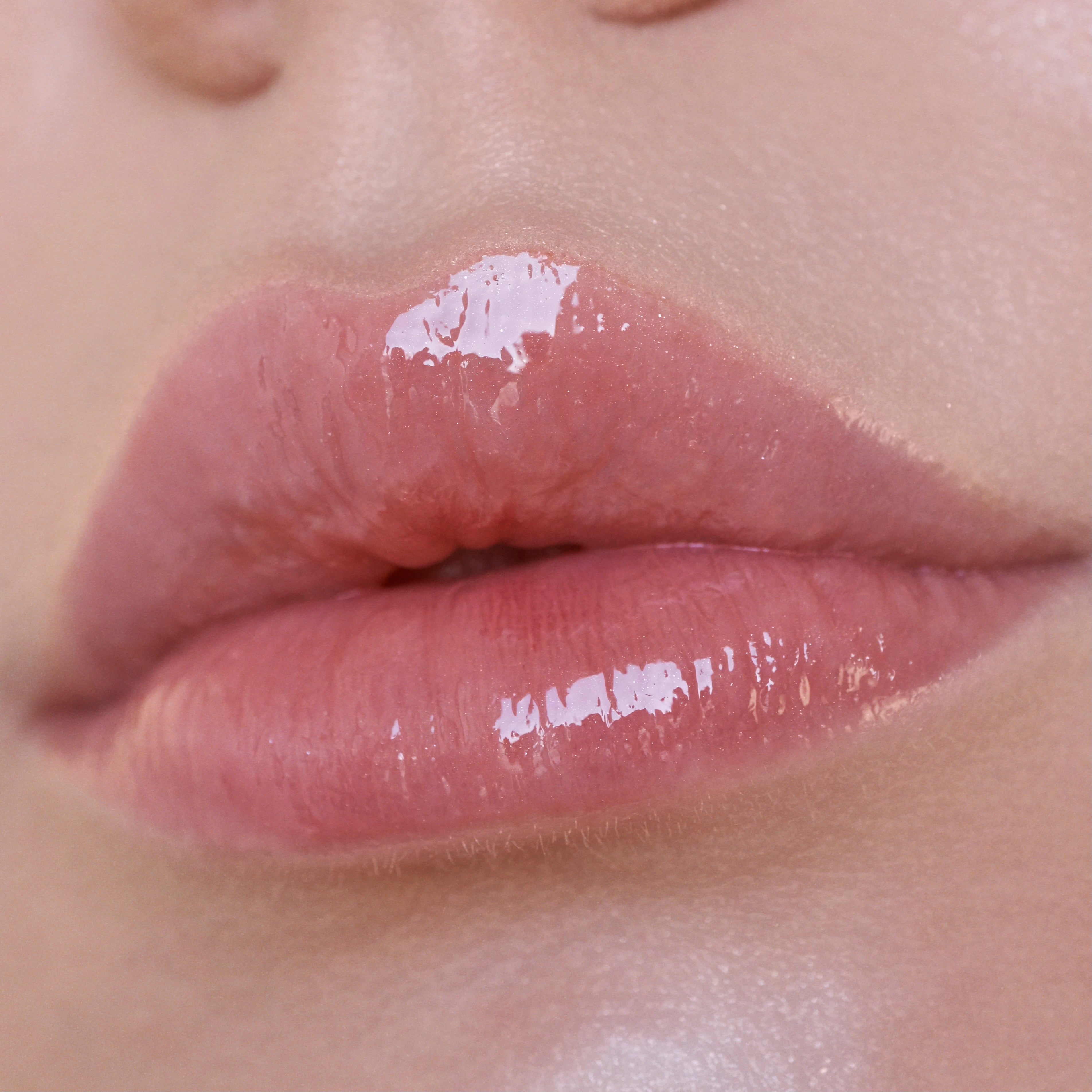 Image of Glow Getter Hydrating Lip Oil 007 Thankful