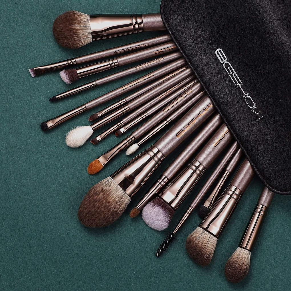 Image of MAGICIAN SERIES - 18 COMPLETE BRUSH KIT - LUCKY COFFEE