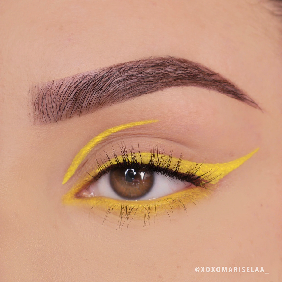 Image of Statement Gel Liner- 10, Yellow