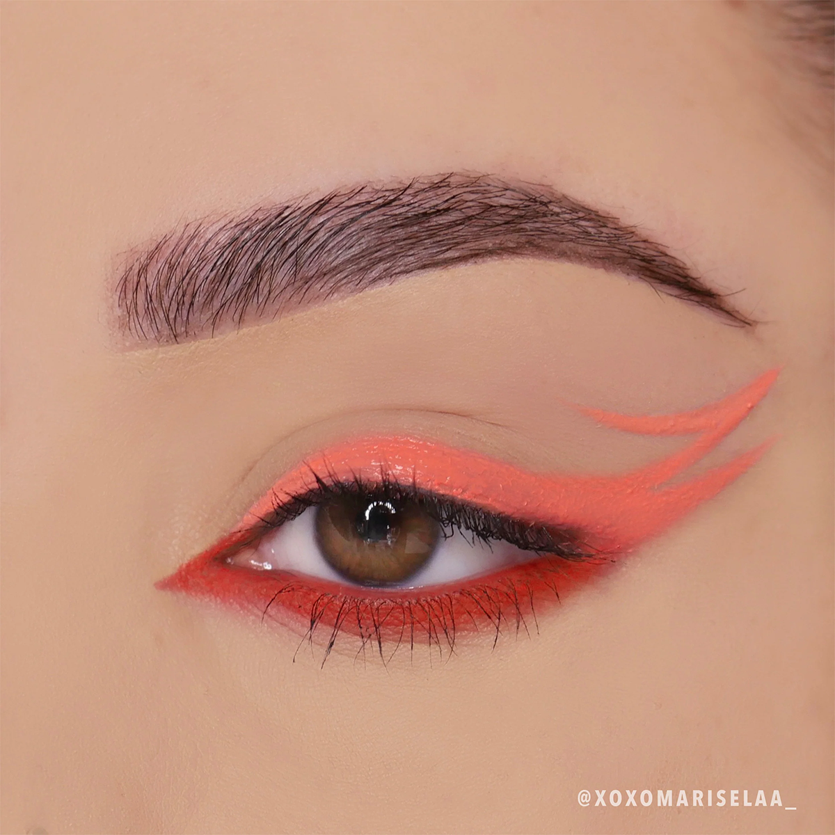 Image of Statement Gel Liner- 11, Orange