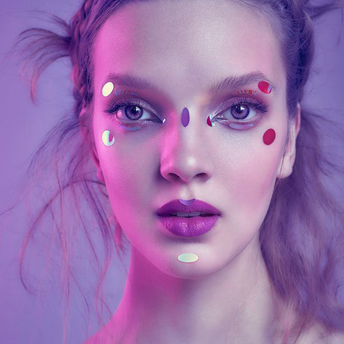 Image of Dazzle Dots / Face Lace by Phyllis Cohen